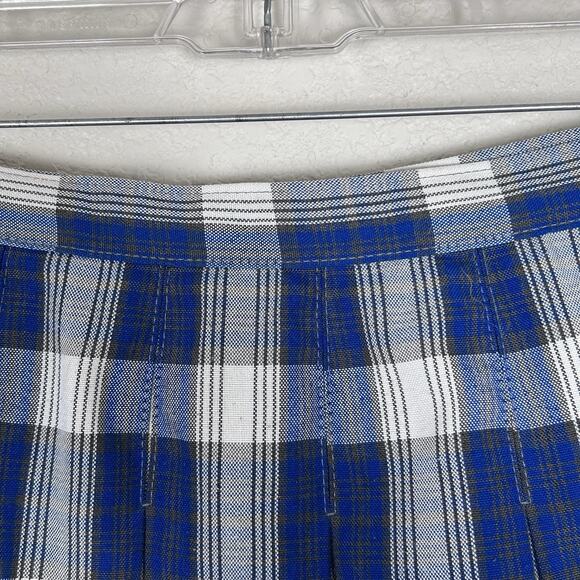 Dennis plaid skirt Sz Juniors size 3,  pleated school uniform 18 in long - Picture 2 of 7